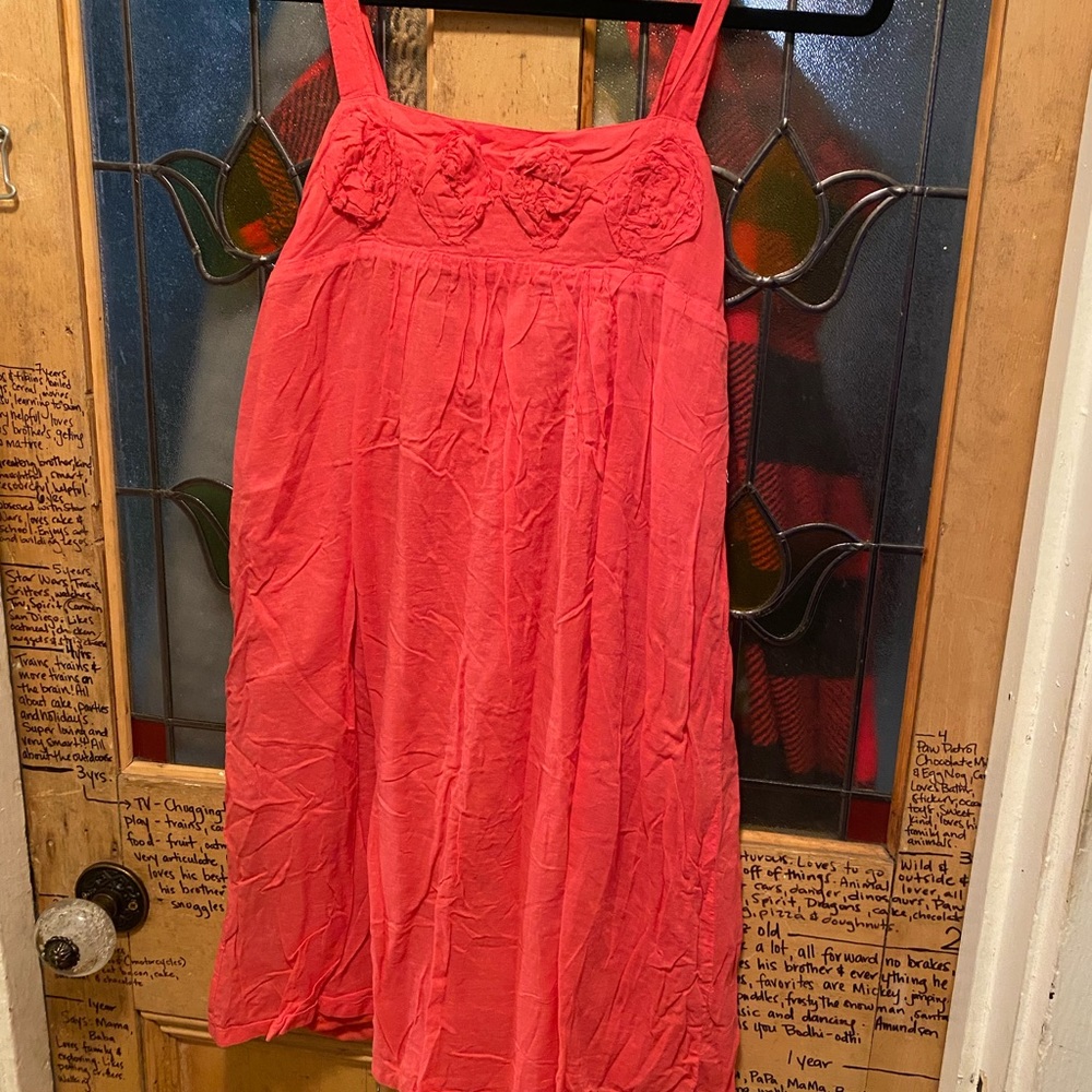 Cute dress with flowers!